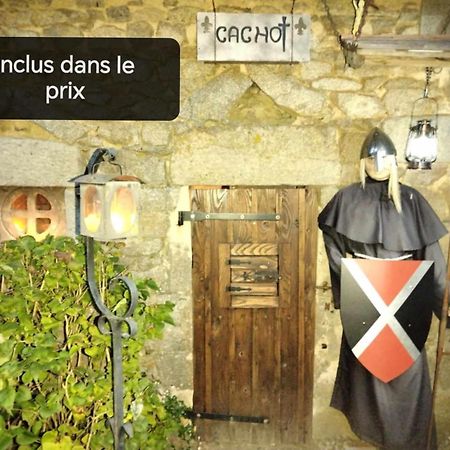 A L'Oree Du Parc Saint-Priest-des-Champs Eksteriør billede