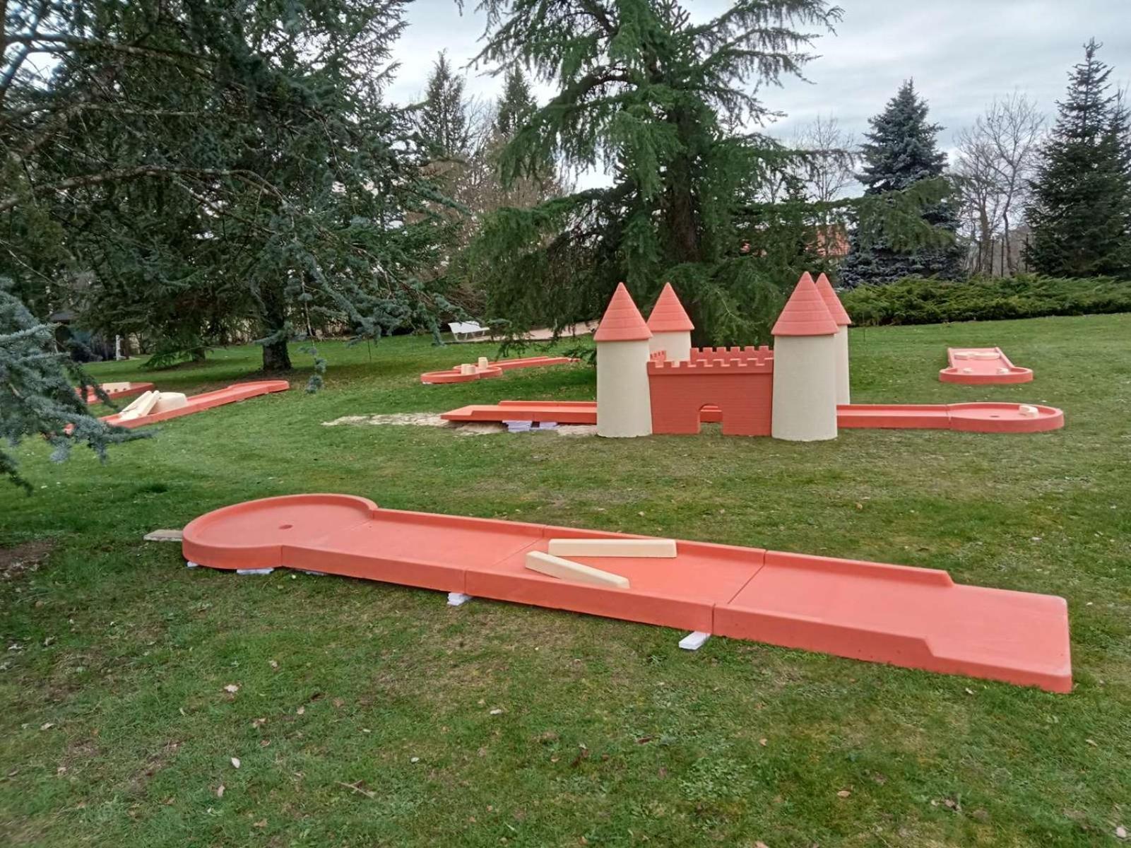 A L'Oree Du Parc Saint-Priest-des-Champs Eksteriør billede